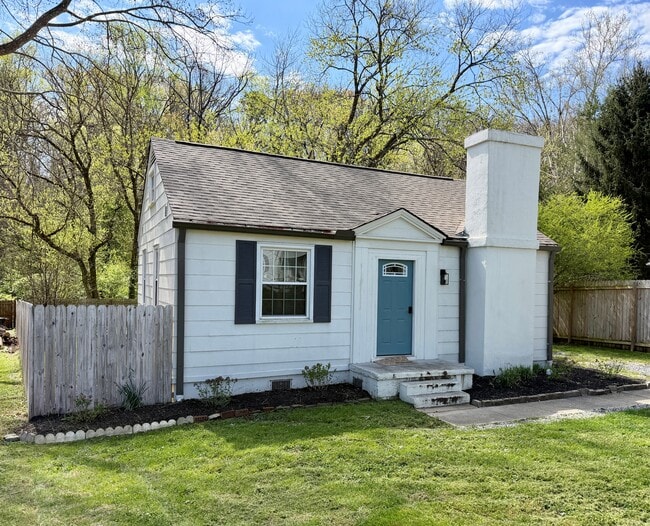 Building Photo - 3908 W Bellemeade Ave