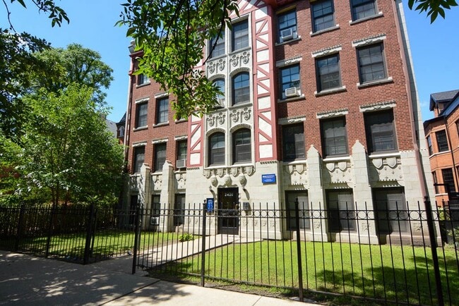 Building Photo - 2402 N Kedzie Blvd