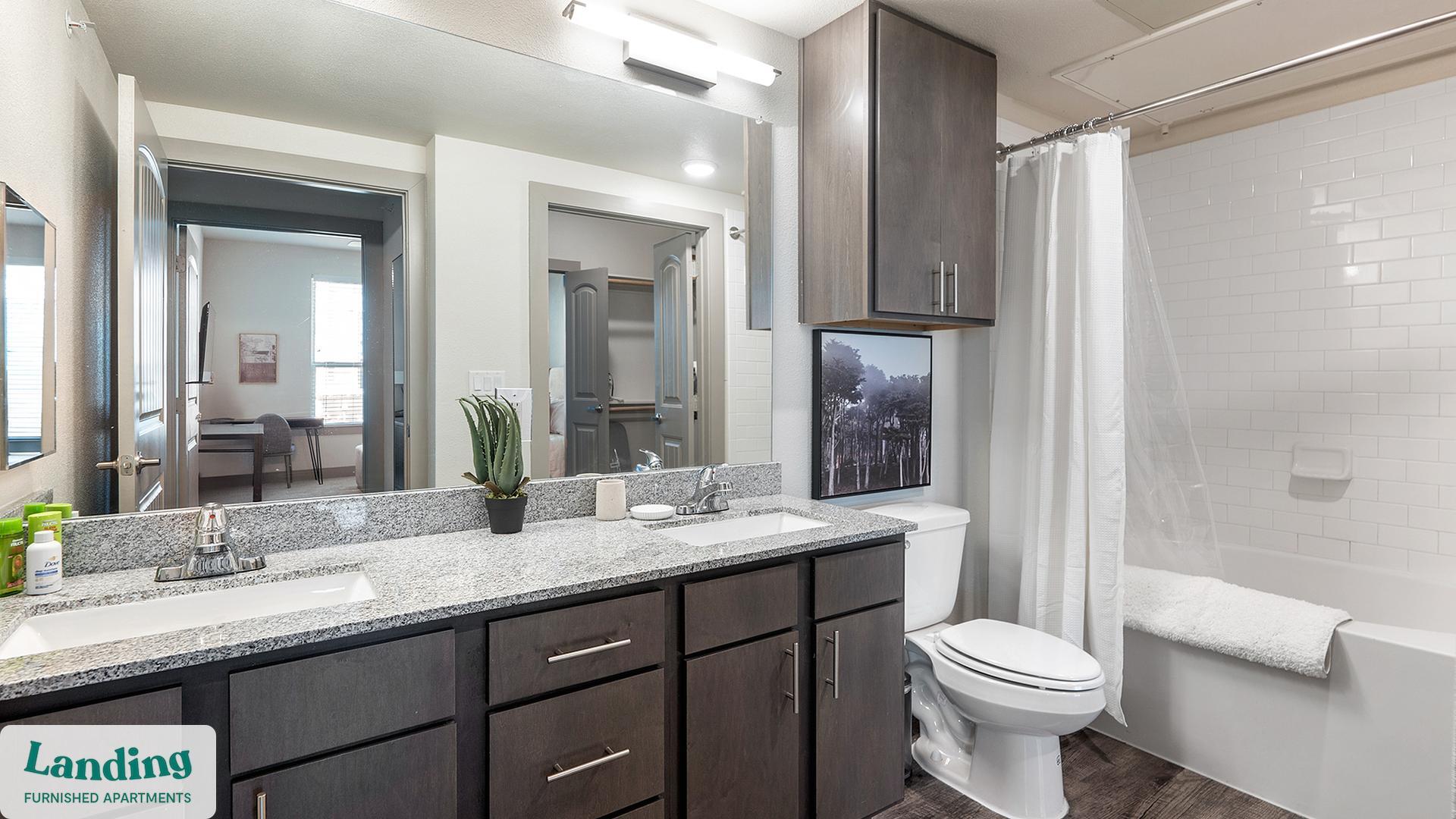 Building Photo - 12500 Shadowglen Trce