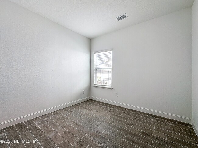 Building Photo - 133 Otsego Ln