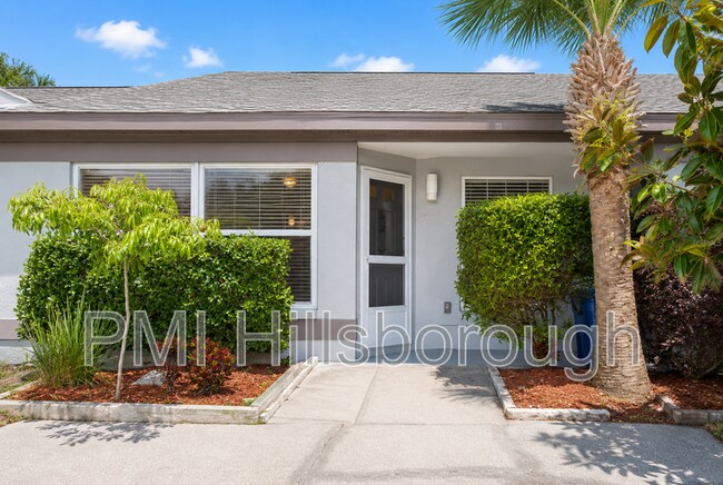 Building Photo - 944 Burlwood St