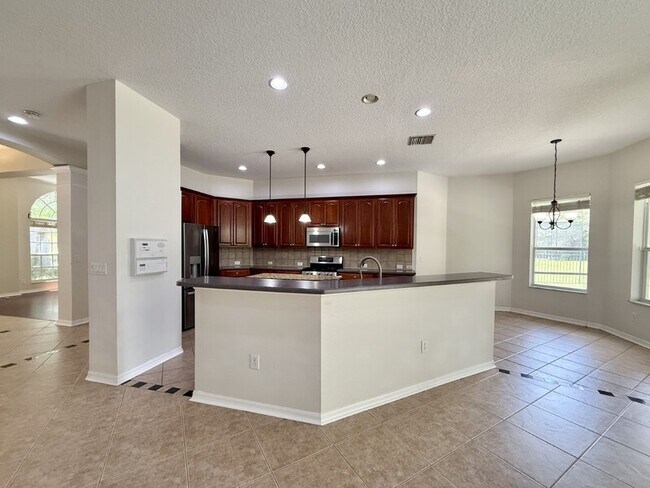 Building Photo - 15224 Kestrelrise Dr