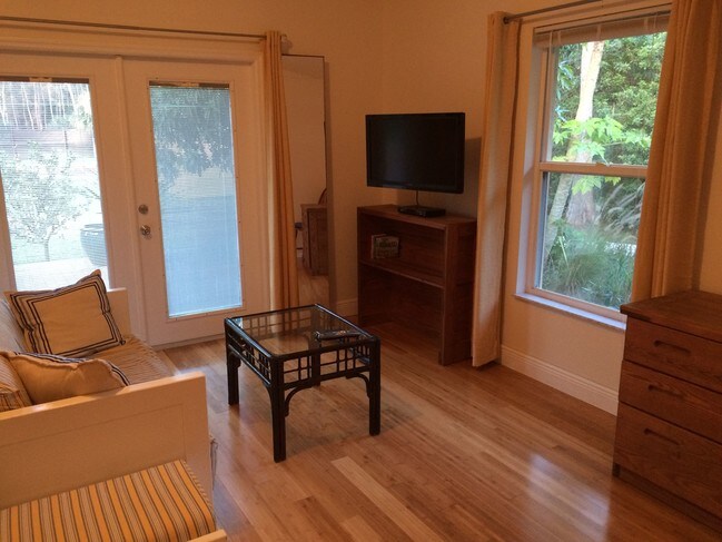 Building Photo - 5771 Bur Oaks Ln