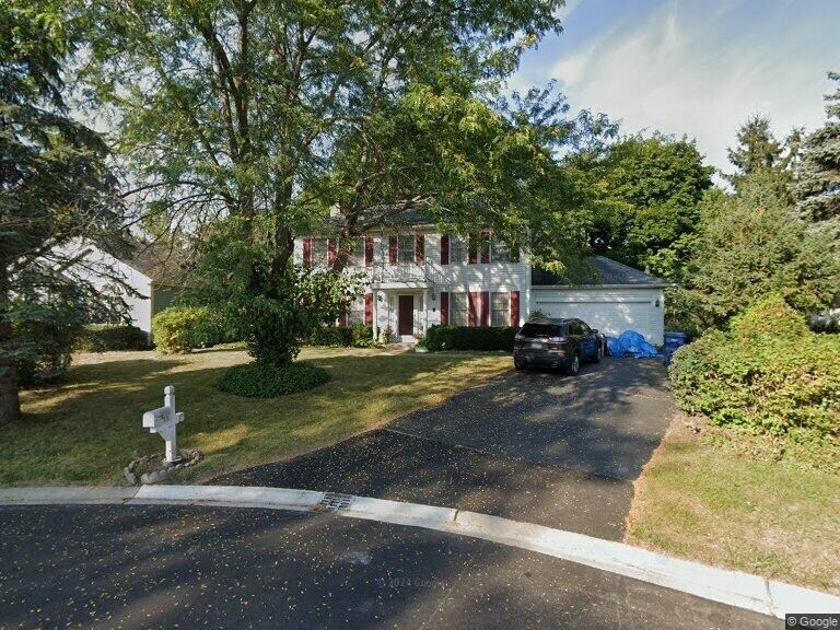 Building Photo - 1913 Gatewood Dr