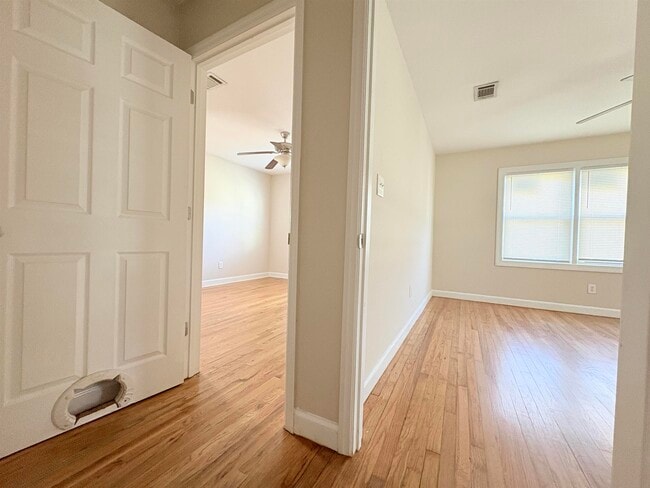 Building Photo - 1302 Melvin St