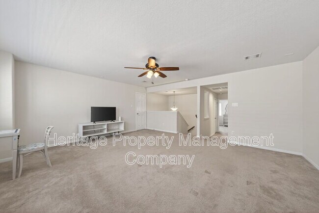 Building Photo - 147 Brook View