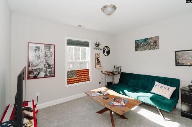 Building Photo - 106 Ellie Ln