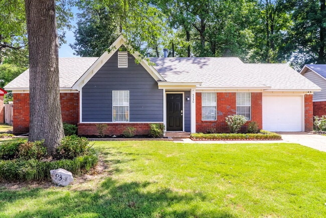 Building Photo - 5930 Garden Ridge Dr