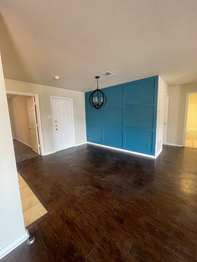 Building Photo - House For Lease In Old Granbury Estates 3 ...