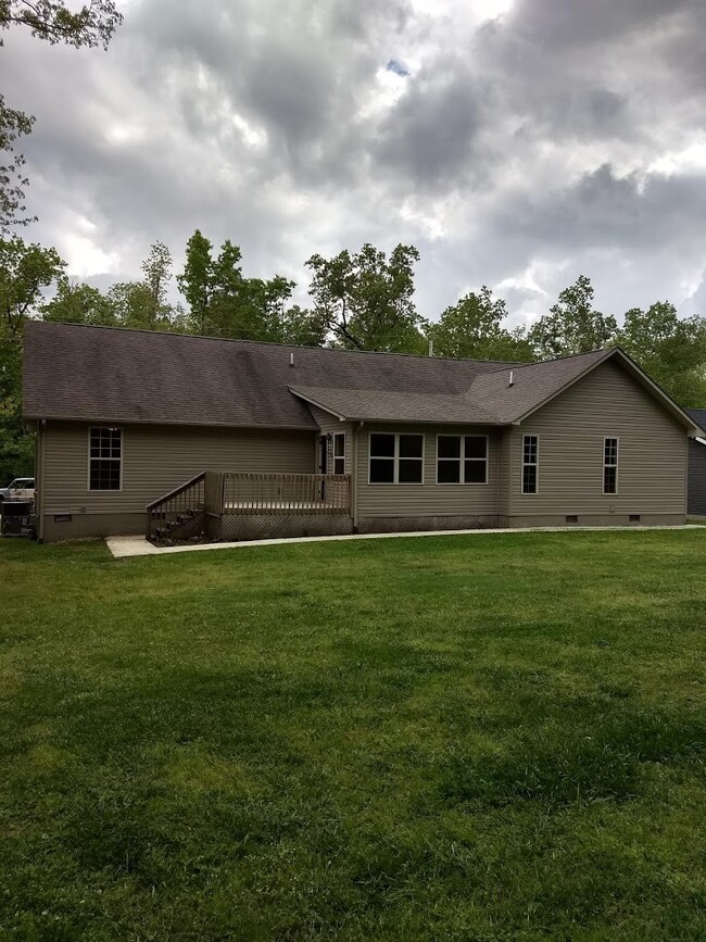 Building Photo - 6345 Osage Rd