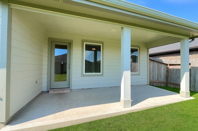 Building Photo - 30243 Lone Peak Dr
