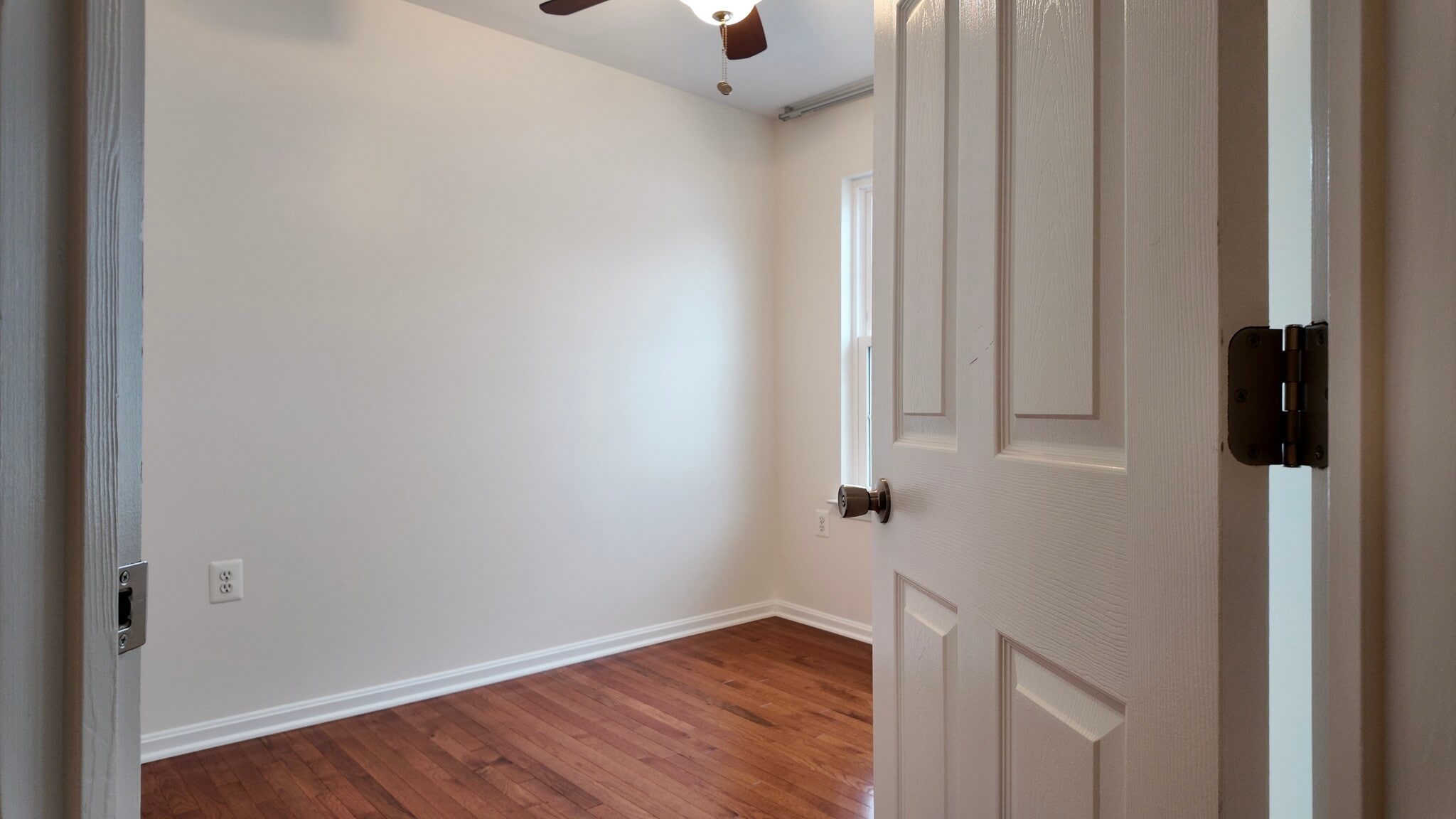 Side bedroom 2 - 4094 Fountainside Ln