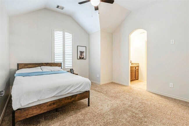 Building Photo - 20307 Cortina Valley Dr