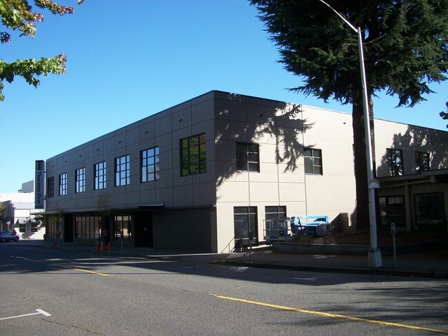 Primary Photo - Franklin Lofts