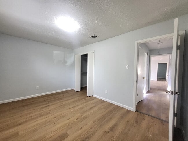 Building Photo - 11622 Old Telegraph Rd