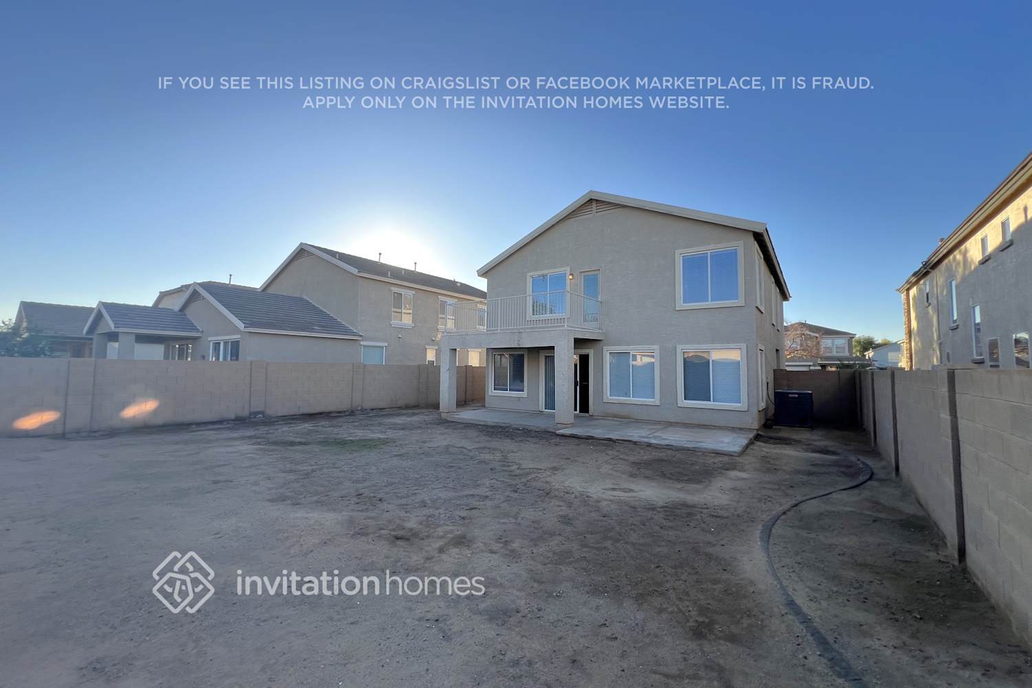Building Photo - 14868 W Columbine Dr