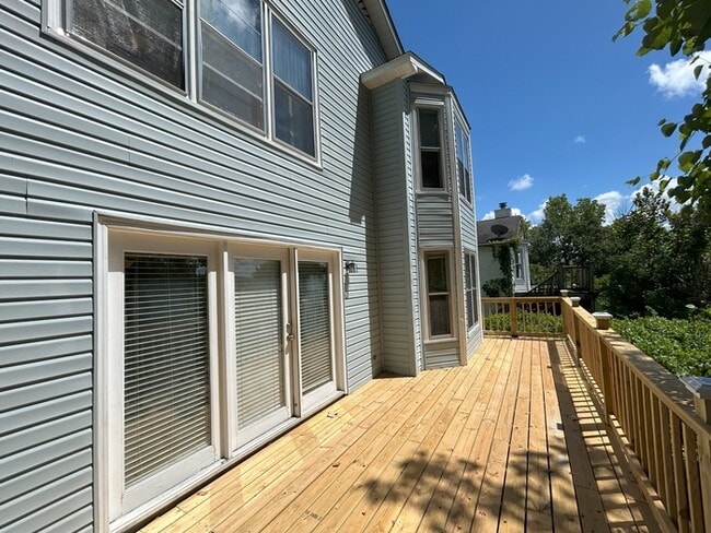 Building Photo - Beautiful Two Story Home With View