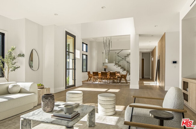 Building Photo - 17341 Amina Pl