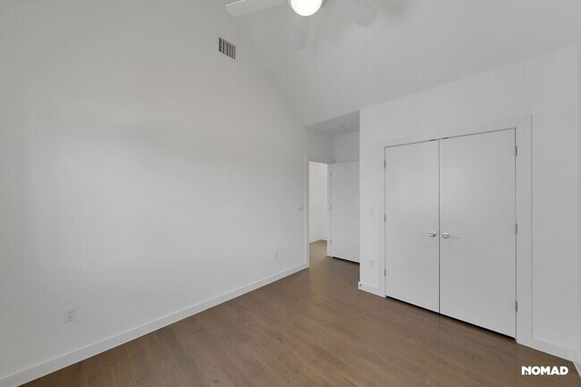 Building Photo - Charming 3BR House in East Austin - Pet Fr...
