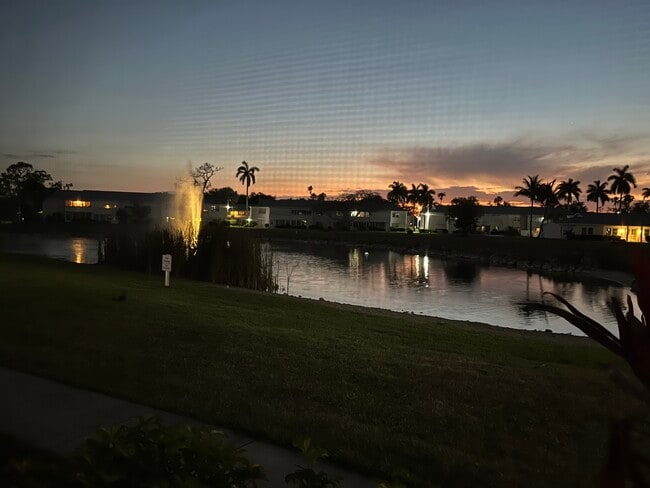 Building Photo - 12591 Equestrian Cir