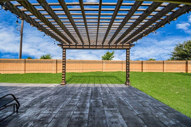 Building Photo - 6723 Widdenbrook Trace