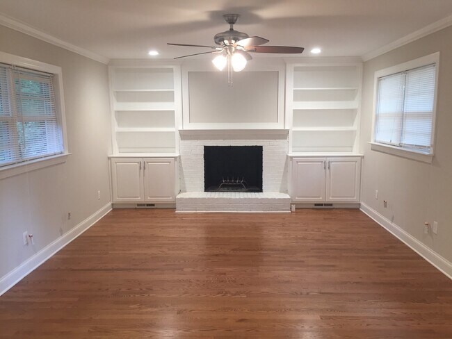 Building Photo - Converse Heights 3Bd/2Ba, 1684SF