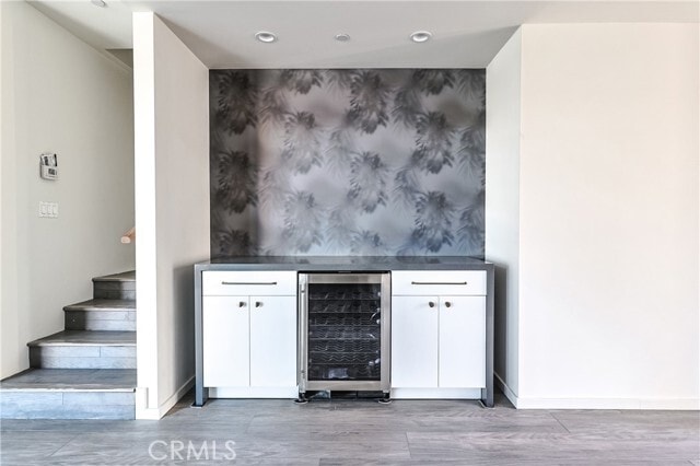 Building Photo - 14754 Gilmore St