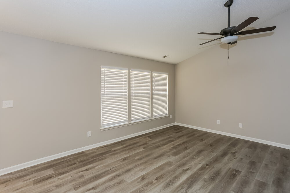 Building Photo - 2082 Chapel Creek Rd