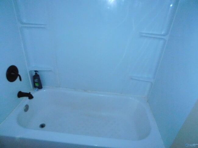 Building Photo - 314 Harolds Dr NW