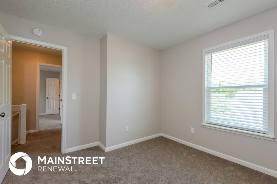Building Photo - 4021 Landerwood Dr