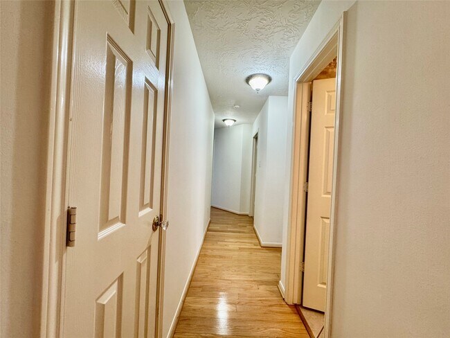 Building Photo - 1215 Wood Haven Ct