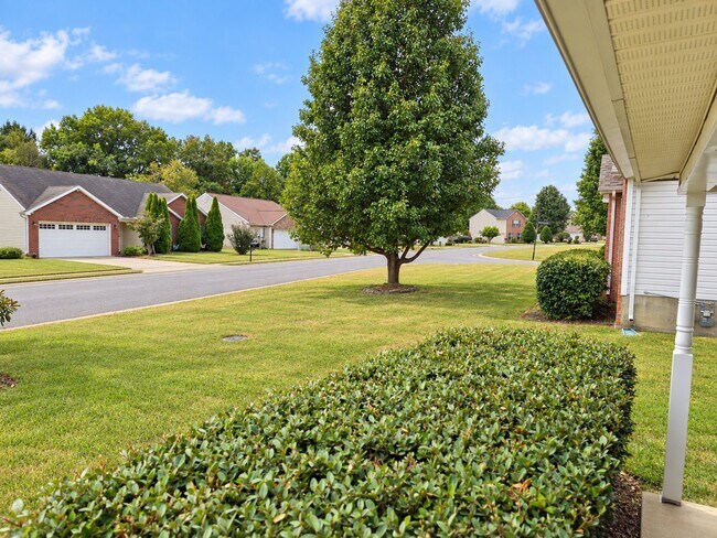 Building Photo - 5033 Timber Trail Dr