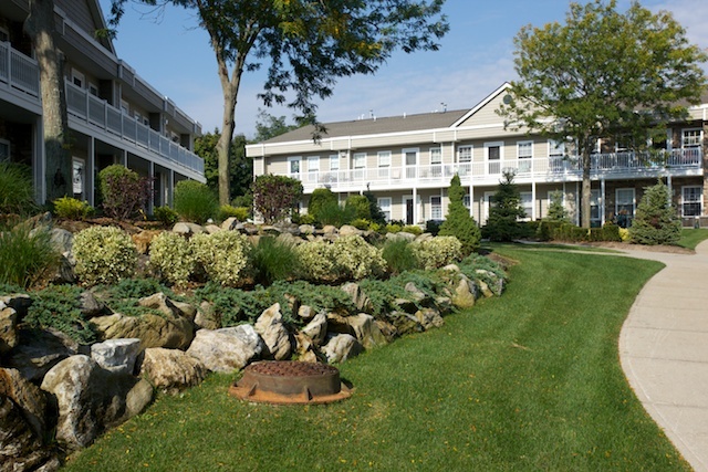 Interior Photo - Fairfield Lakeside At Moriches