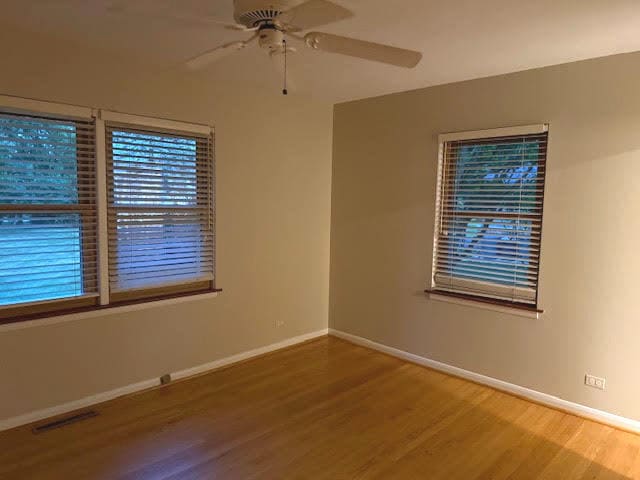 Building Photo - 810 S Edgewood Ln