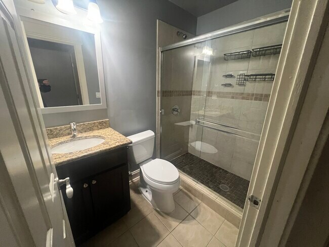 Building Photo - 4956 S Vincennes Ave