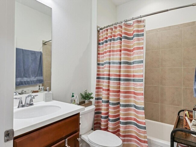 Building Photo - 1041 Buttercup Glen