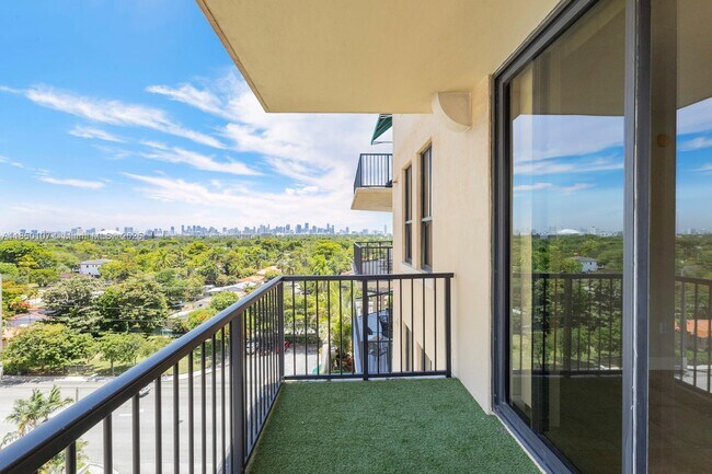 Building Photo - 55 Merrick Way