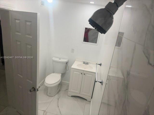 Building Photo - 397 W 57th St