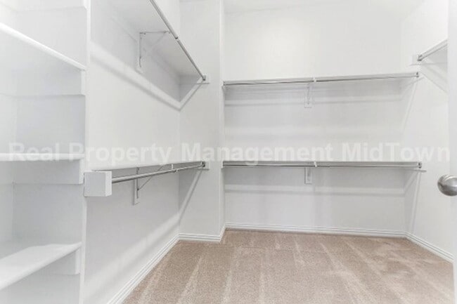Building Photo - Live Elevated in the Heart of Viridian – S...