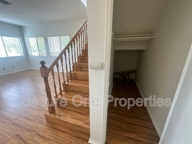 Building Photo - 86 Maegan Pl