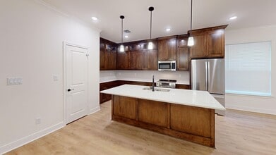 Building Photo - The Bowie-3BR/2BA w/2-car garage