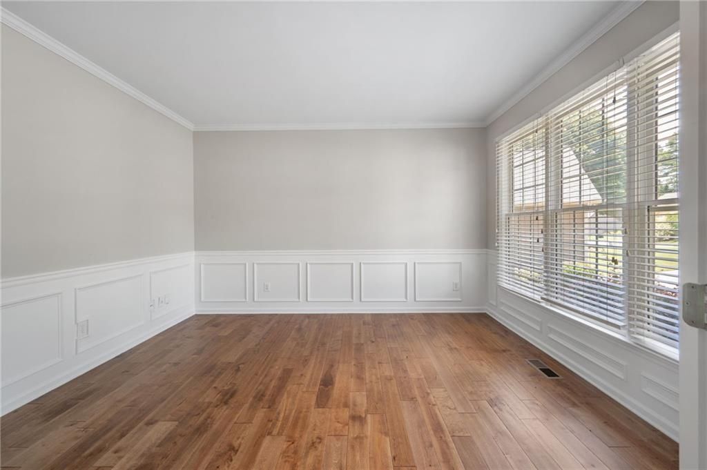 Building Photo - 61 Gellmore Ln