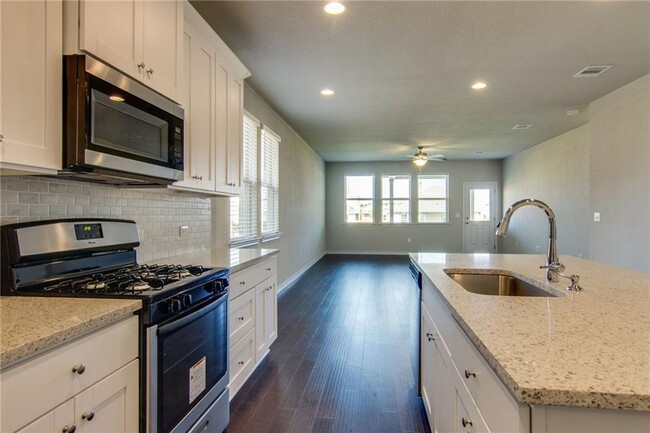 Building Photo - 11716 Selkirk Dr