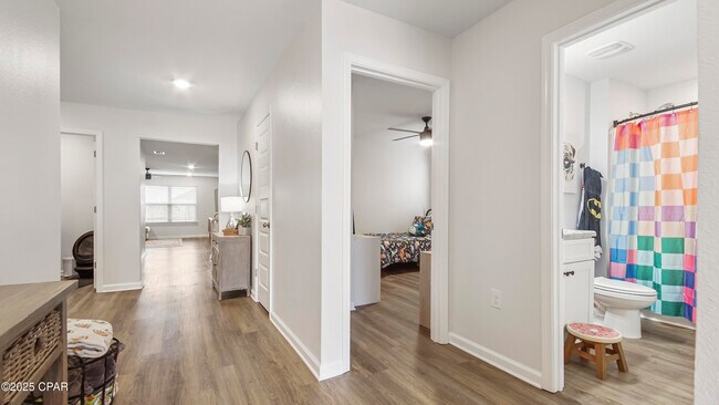 Building Photo - 5044 Rivergrass Dr