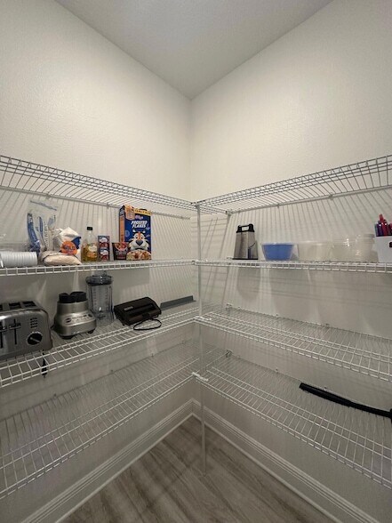 Building Photo - 7 Nest Ln