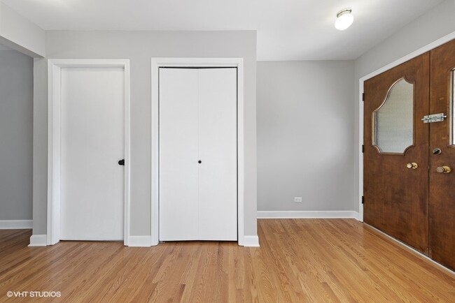 Building Photo - 7532 Sheridan Dr