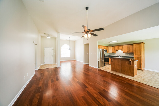 Building Photo - 5918 Keebler Dr W