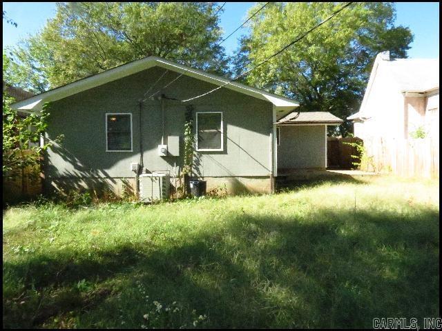 Building Photo - 1403 S Schiller St