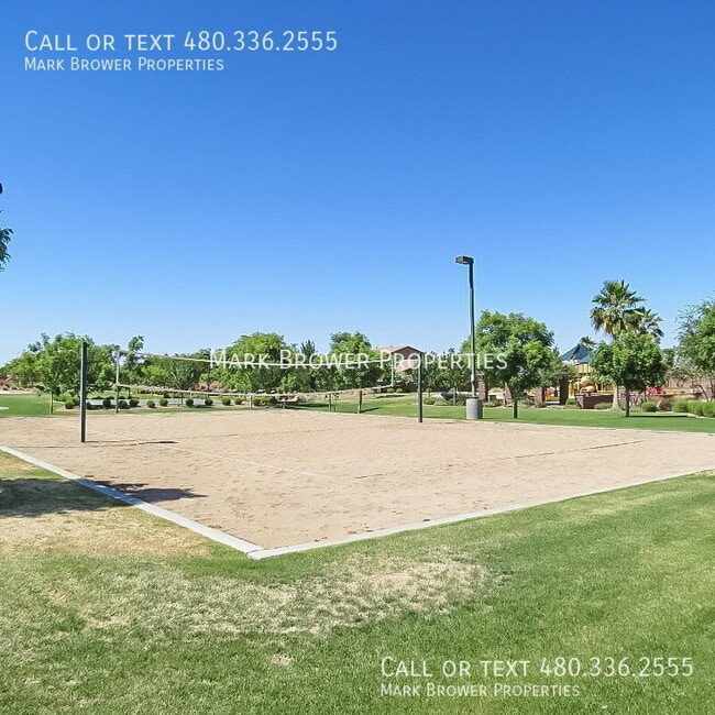 Building Photo - 724 W Dragon Tree Ave