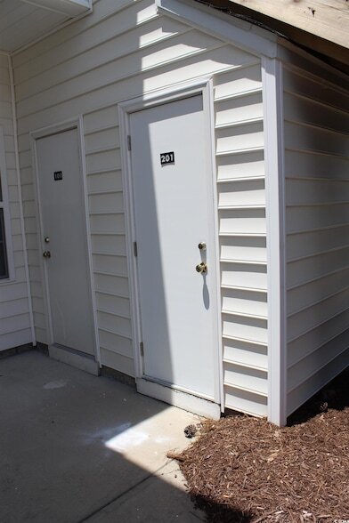 Building Photo - 4935 Crab Pond Ct